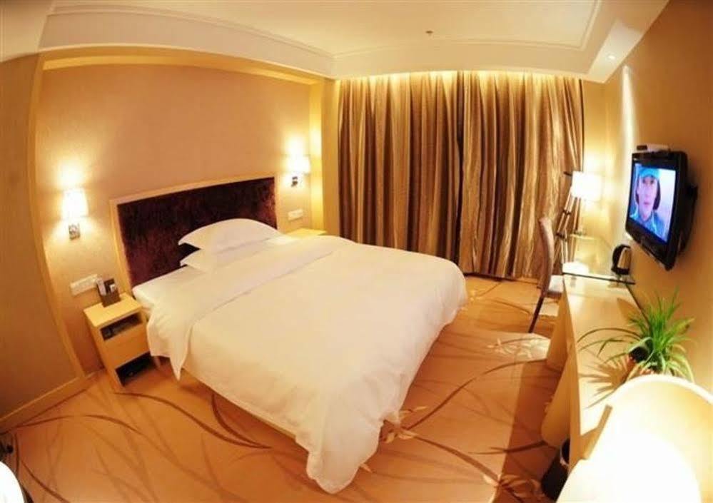 Ronghe Holiday Hotel Shiyan  Exterior foto