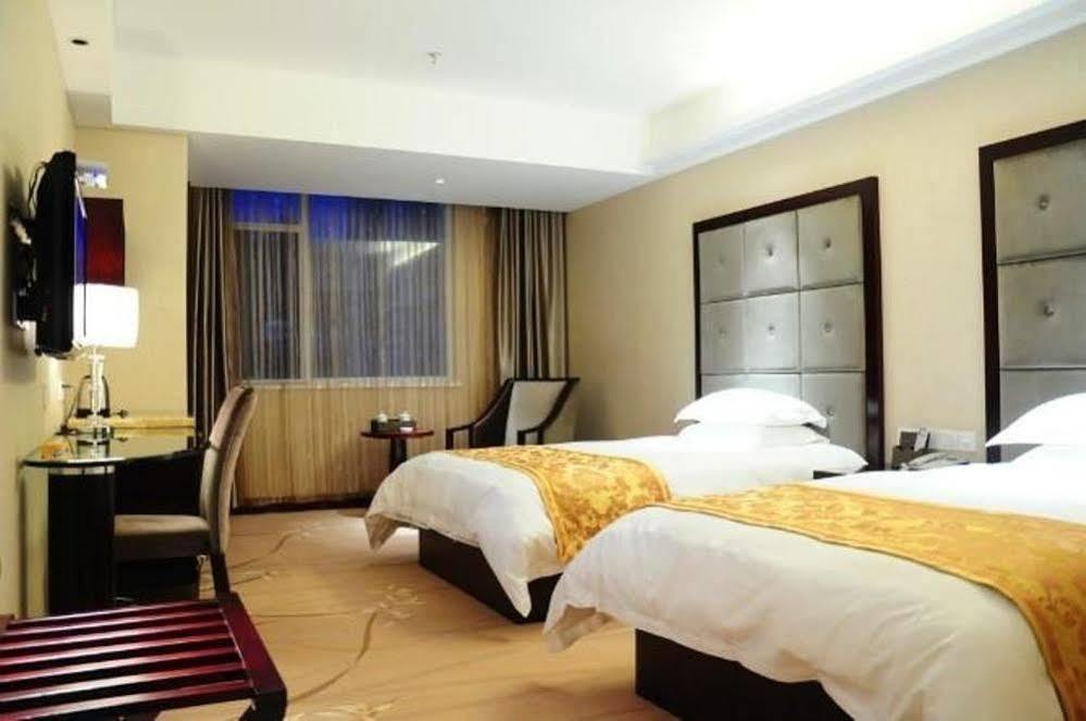 Ronghe Holiday Hotel Shiyan  Exterior foto